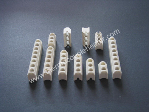 China High Temperature Resistance Steatite Ceramic Insulators For Band Heater supplier
